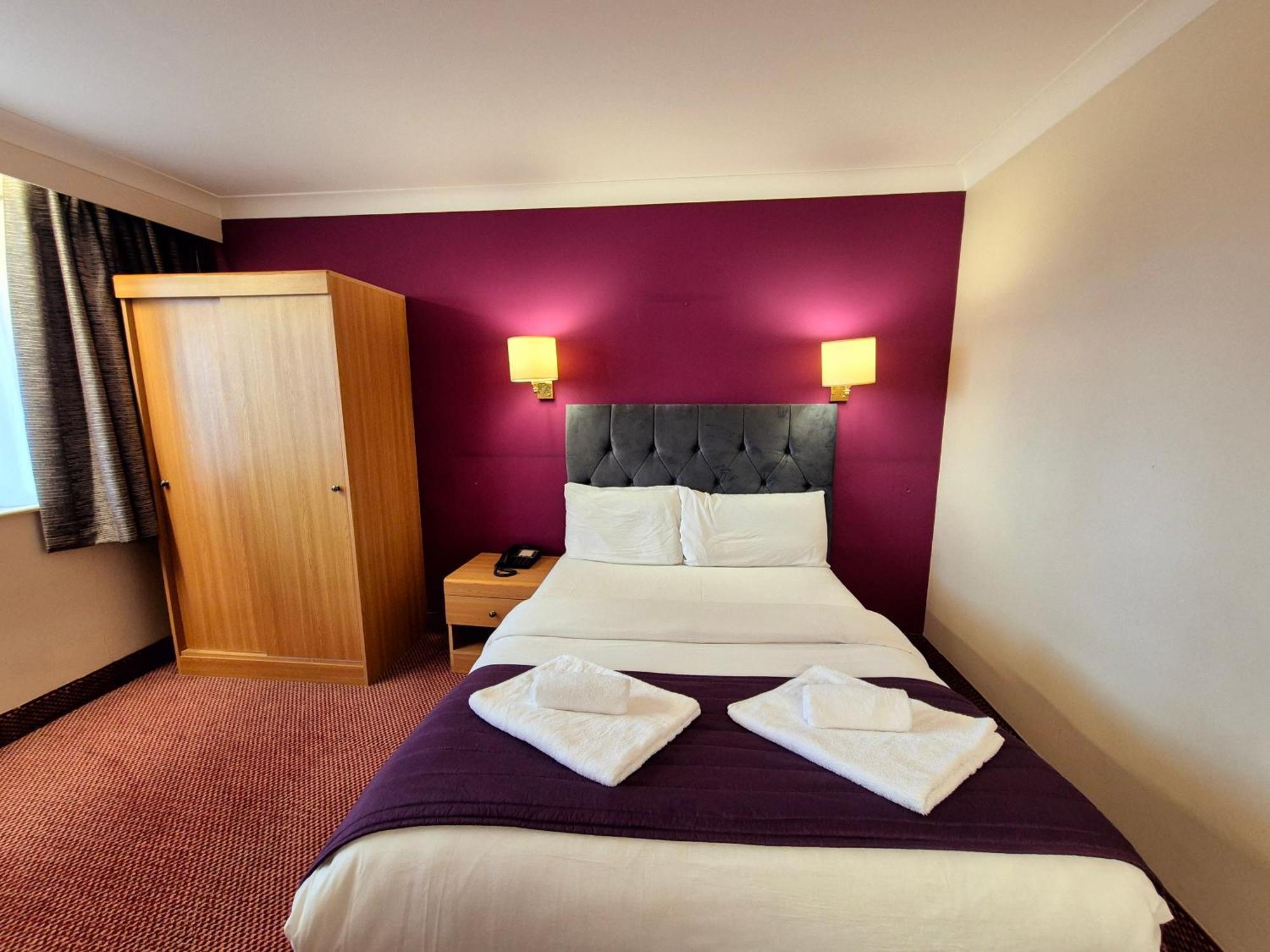 Supreme Inn Boston Swineshead Εξωτερικό φωτογραφία
