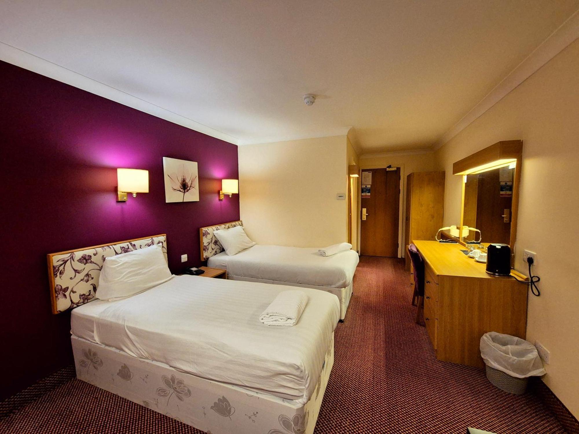 Supreme Inn Boston Swineshead Εξωτερικό φωτογραφία